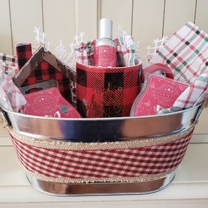 Scentsy Be Merry Christmas Basket